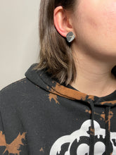 Load image into Gallery viewer, Organic marble studs