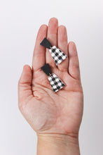 Load image into Gallery viewer, Avery | Buffalo plaid