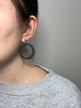 Load image into Gallery viewer, Organic hoops | Matte black

