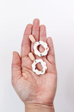Load image into Gallery viewer, Floral dangles | Terrazzo
