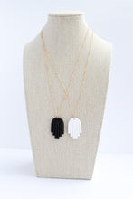 Load image into Gallery viewer, Abstract arch necklace
