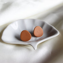 Load image into Gallery viewer, Organic circles
